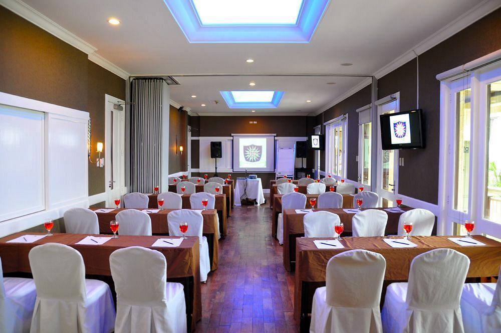 Club Punta Fuego Ξενοδοχείο Nasugbu Εξωτερικό φωτογραφία