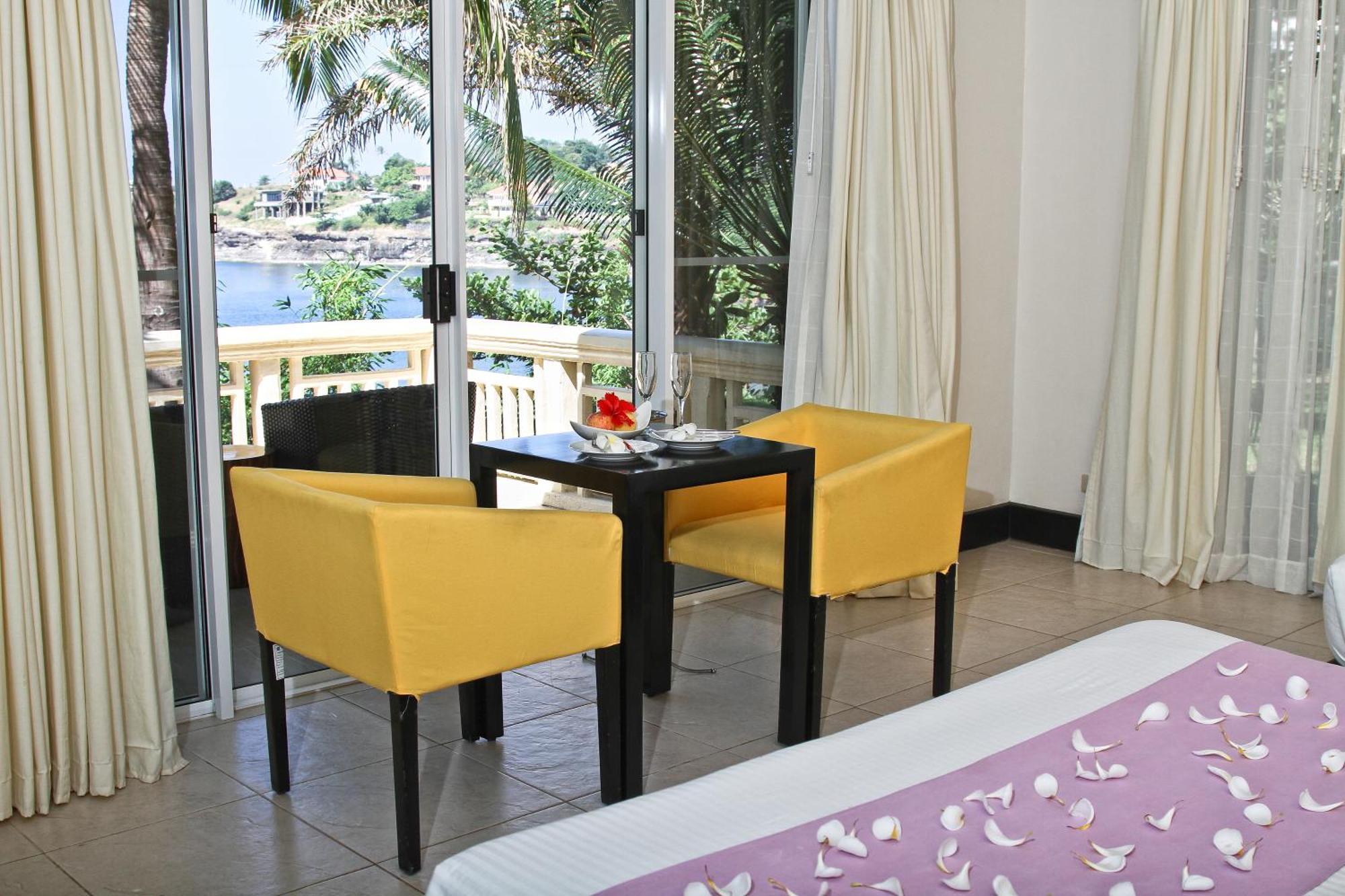 Club Punta Fuego Ξενοδοχείο Nasugbu Εξωτερικό φωτογραφία