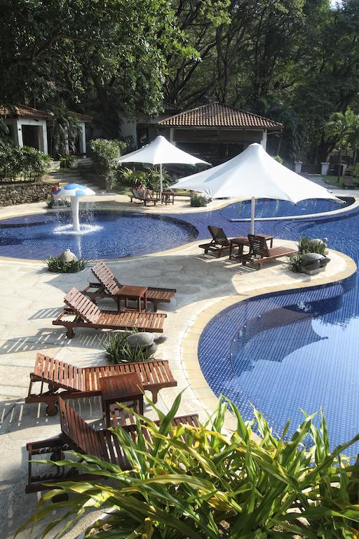 Club Punta Fuego Ξενοδοχείο Nasugbu Εξωτερικό φωτογραφία
